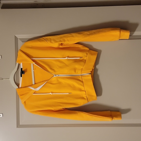 Forever 21 Jackets & Blazers - FOREVER 21 HOODIE